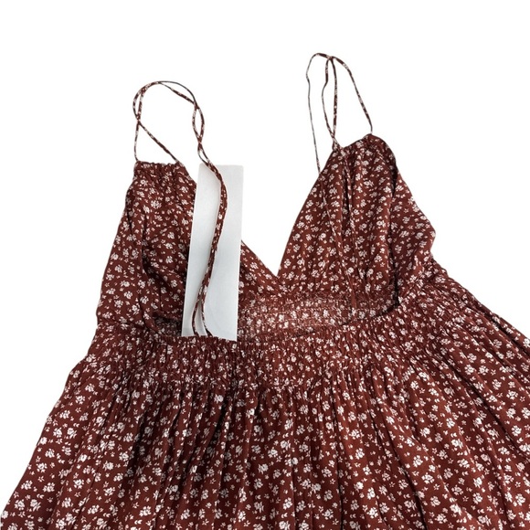 Elegant Blush Maxi Dress - Picture 5 of 7